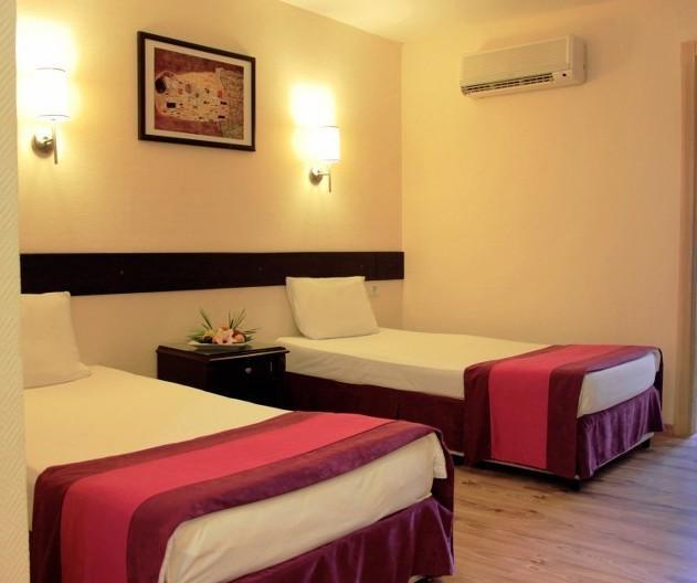 Mert Seaside Hotel (Adults Only) Marmaris Kamer foto