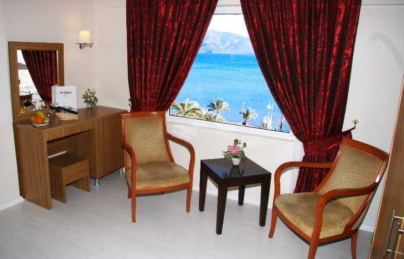 Mert Seaside Hotel (Adults Only) Marmaris Buitenkant foto